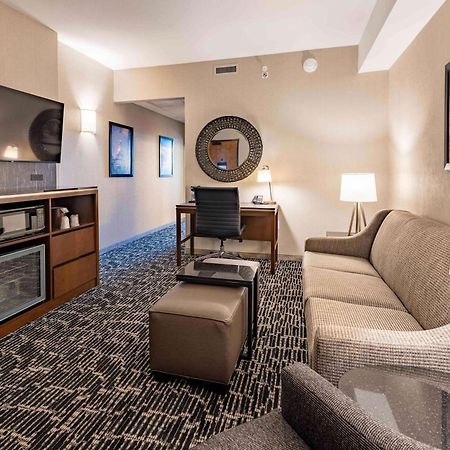 Drury Plaza Hotel Savannah 풀러 외부 사진