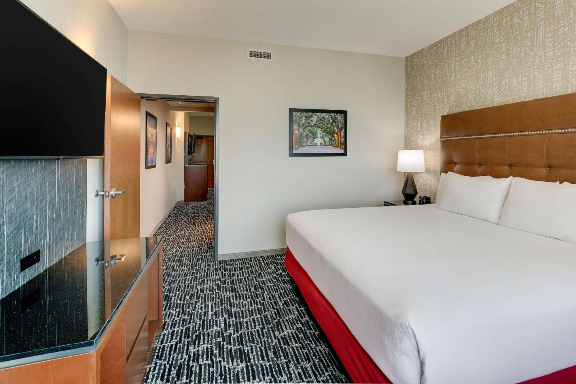 Drury Plaza Hotel Savannah 풀러 외부 사진