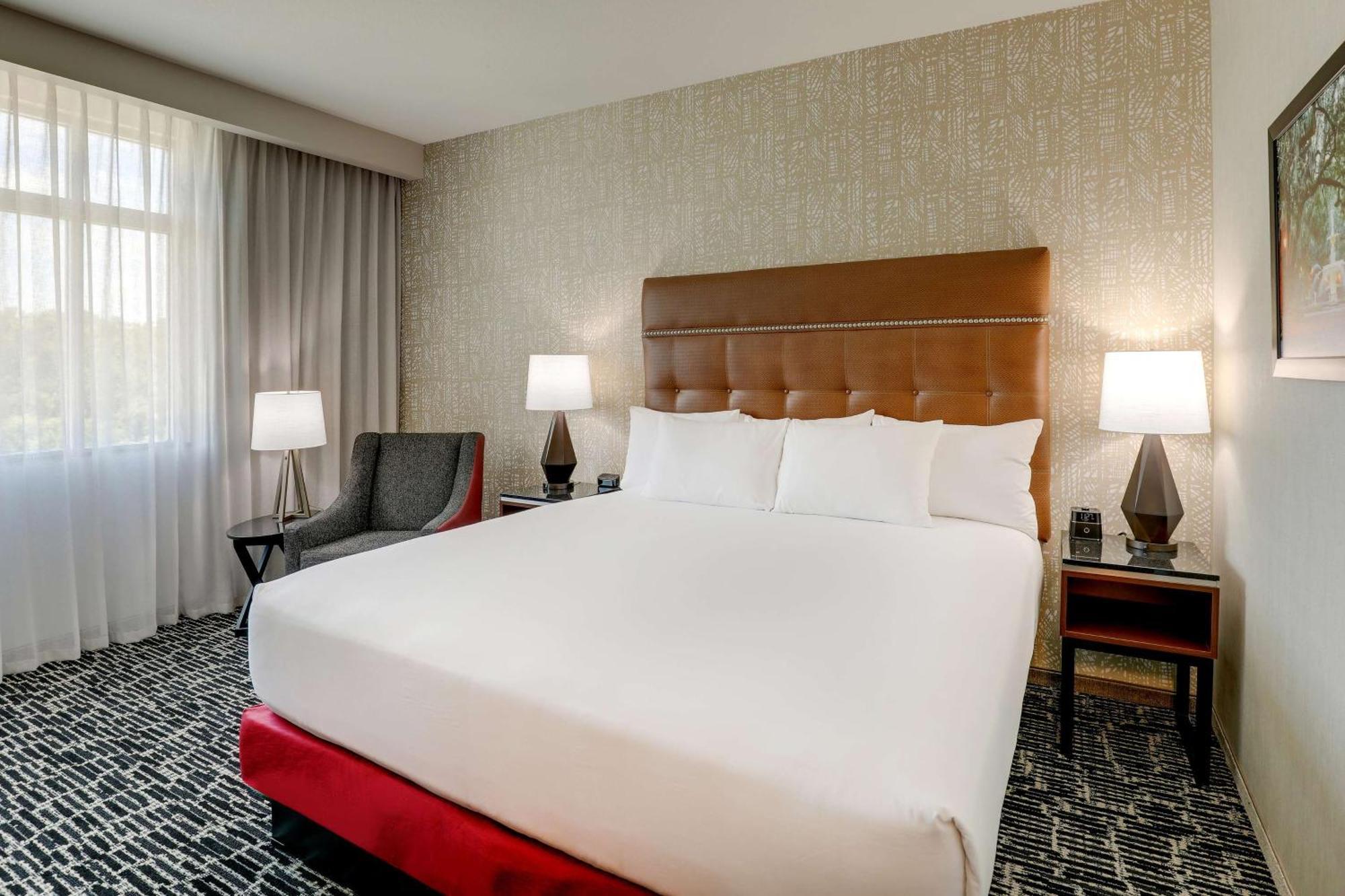 Drury Plaza Hotel Savannah 풀러 외부 사진