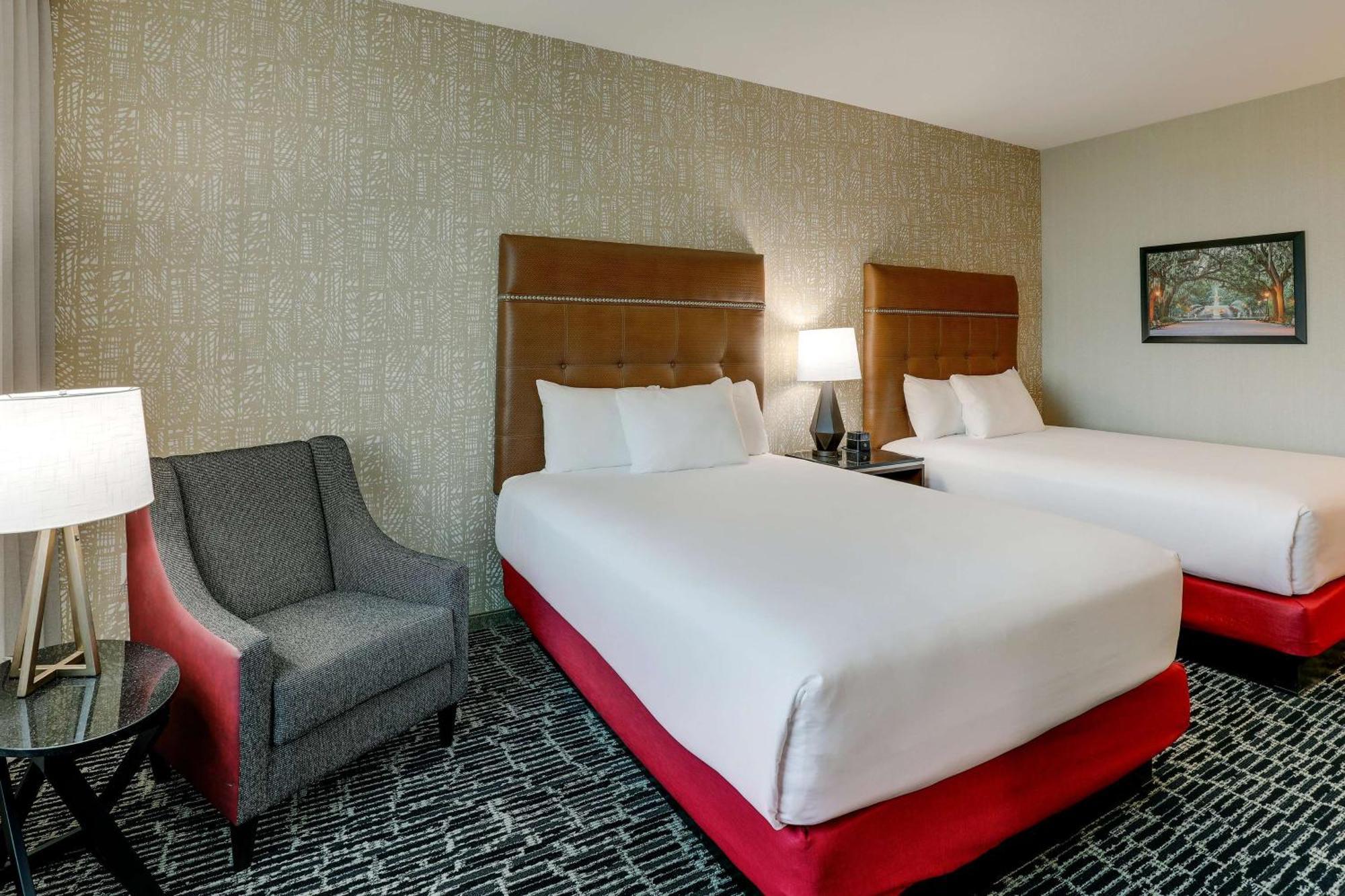 Drury Plaza Hotel Savannah 풀러 외부 사진