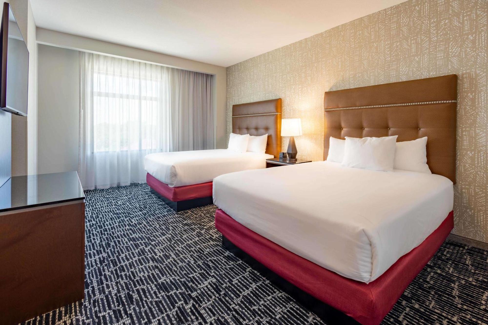 Drury Plaza Hotel Savannah 풀러 외부 사진
